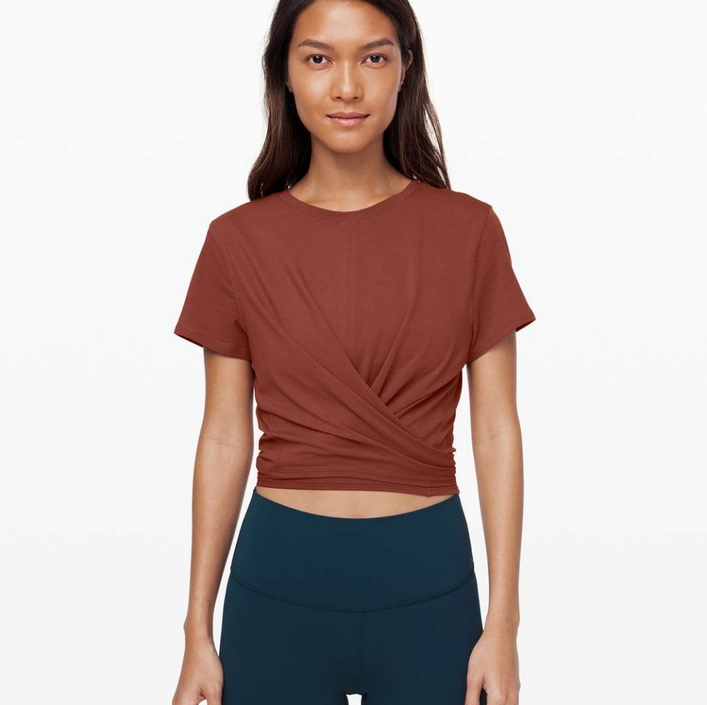 Lululemon Red Clay Wrap Tie Top L
